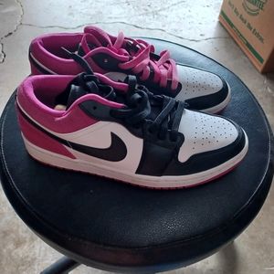 Nike air jordan shoes men size 8.5 brand new